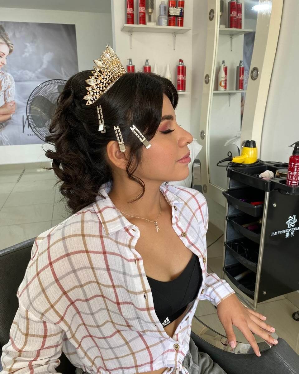 Look quinceañera natural