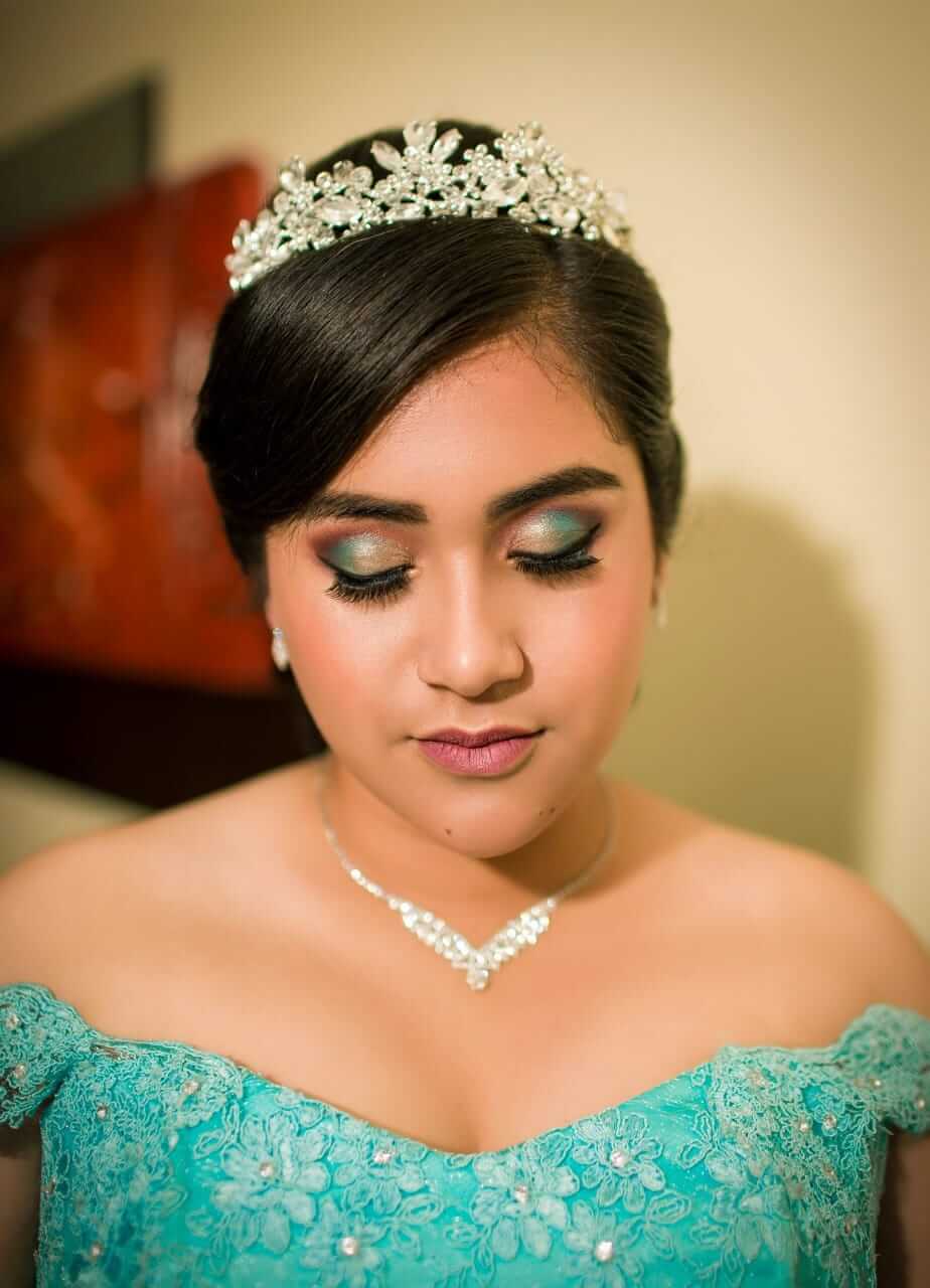 Look quinceañera glow